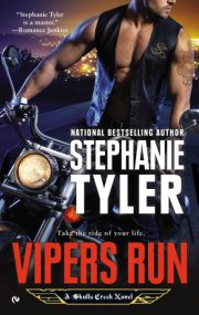 Stephanie Tyler - Vipers Run